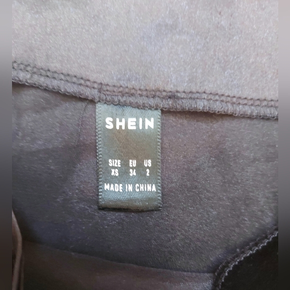 Shein black satin look knot side wrap mini skirt - Picture 6 of 7